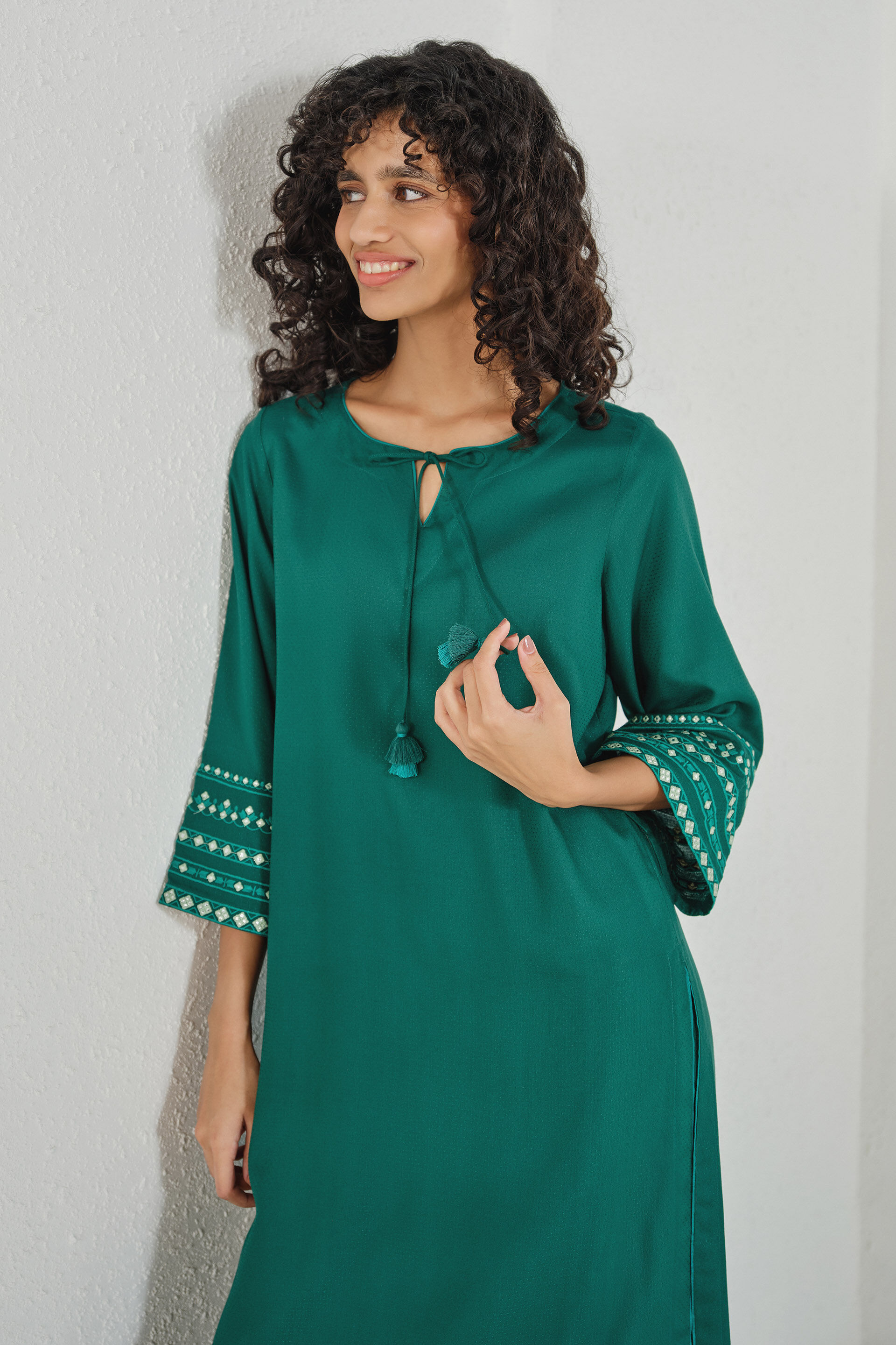 Teal Embroidered Long Kurta Set, Teal, image 3